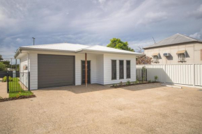 Jardine Court Appartments, Rockhampton